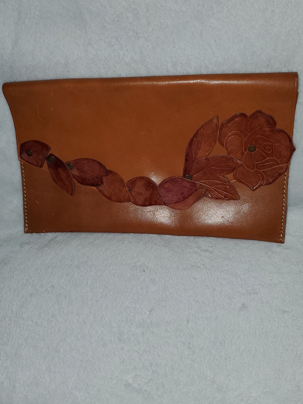 VTG Y2K Gap Brown Floral Leather Envelope Clutch
